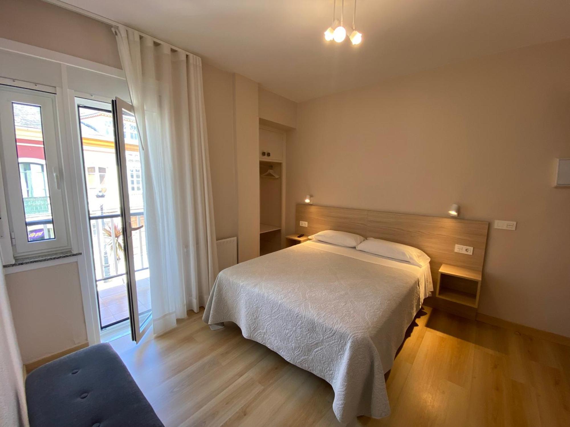 Hotel Ros Mary Ribadeo Exterior foto